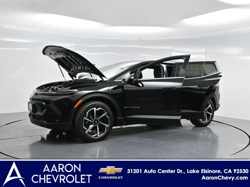 2026 Chevrolet Equinox EV 1LT photo 4