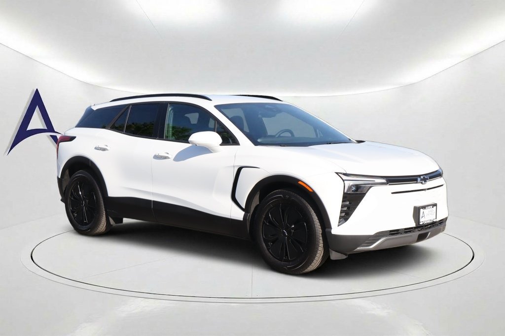 2026 Chevrolet Blazer EV LT - Photo 3