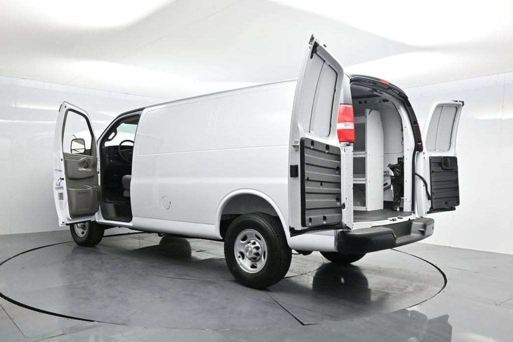 2026 Chevrolet Express Cargo Work Van - Photo 51