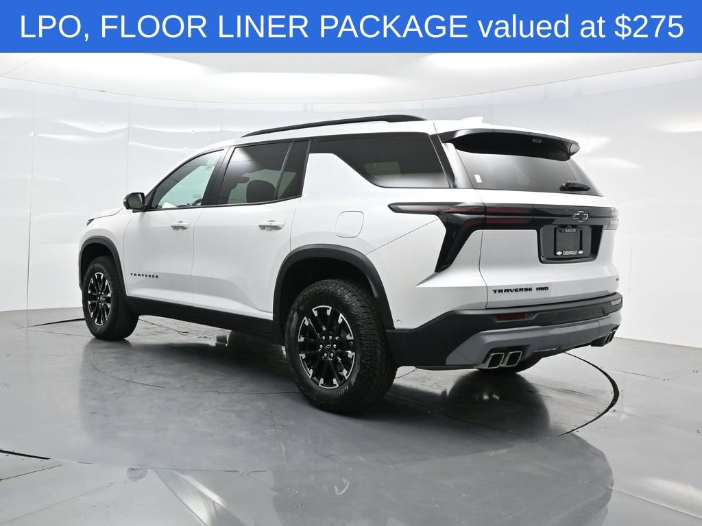 2024 Chevrolet Traverse Z71 photo 4
