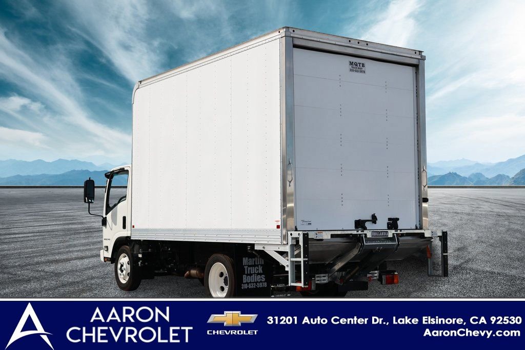 2024 Chevrolet Silverado 4500HD photo 2