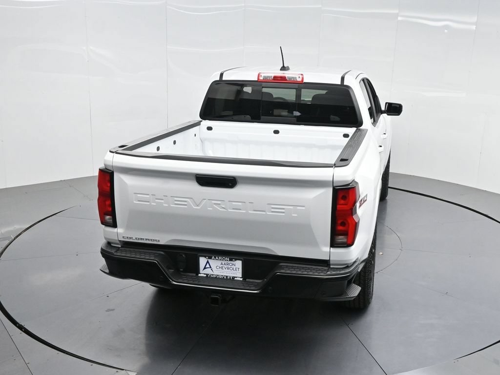 2025 Chevrolet Colorado Z71 - Photo 46
