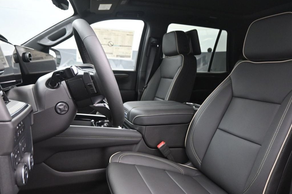 2025 Chevrolet Tahoe Premier - Photo 31