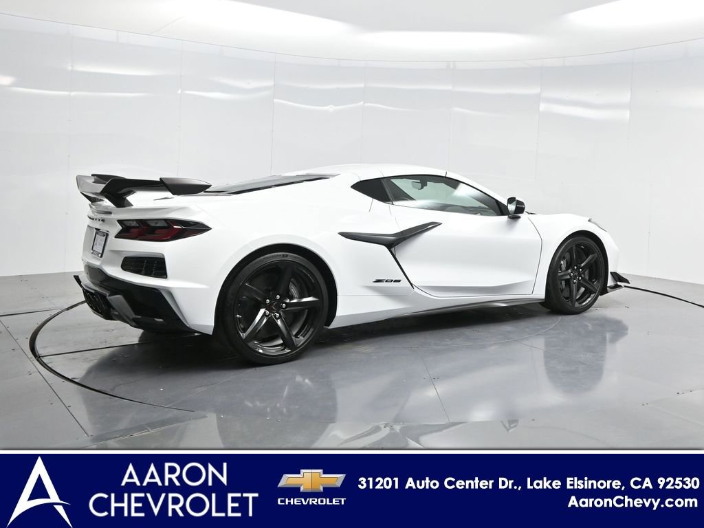 2025 Chevrolet Corvette 3LZ - Photo 24