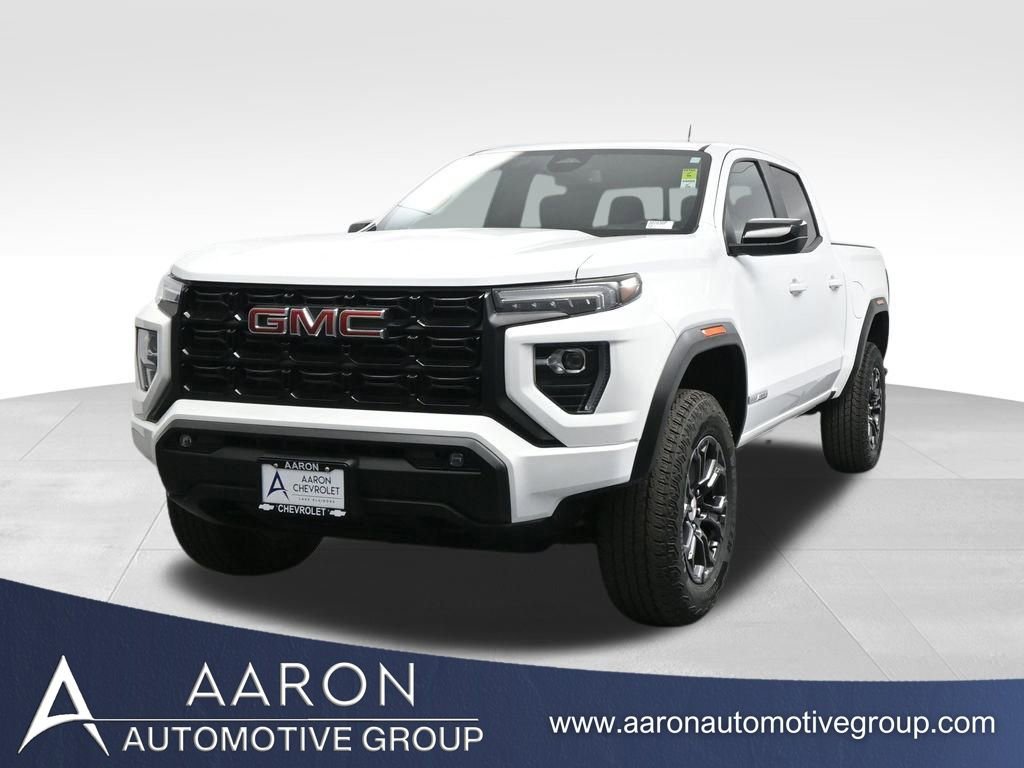 2024 GMC Canyon Elevation's photo