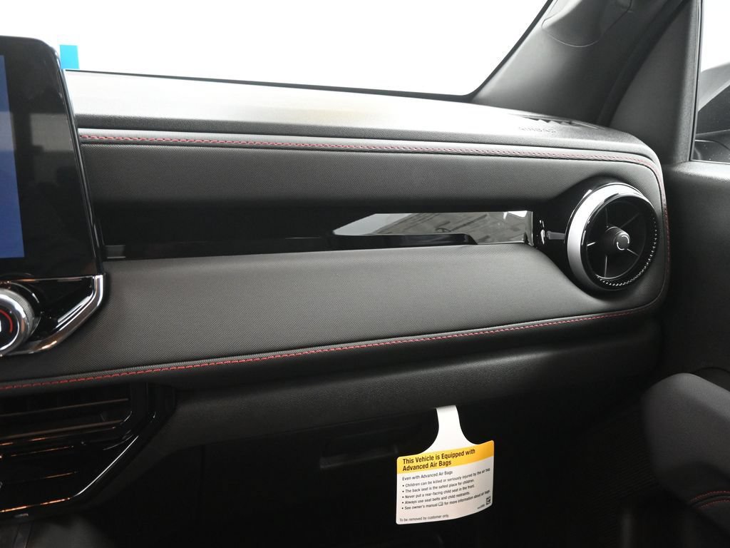 2025 Chevrolet Colorado Z71 - Photo 13
