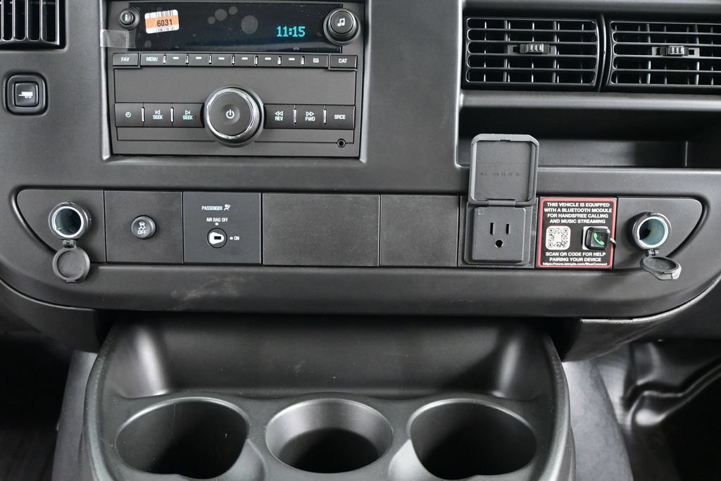 2026 Chevrolet Express Cargo Work Van - Photo 23