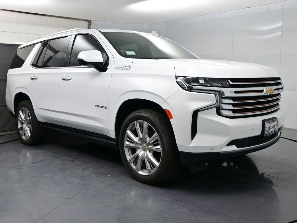 2022 Chevrolet Tahoe High Country photo 3