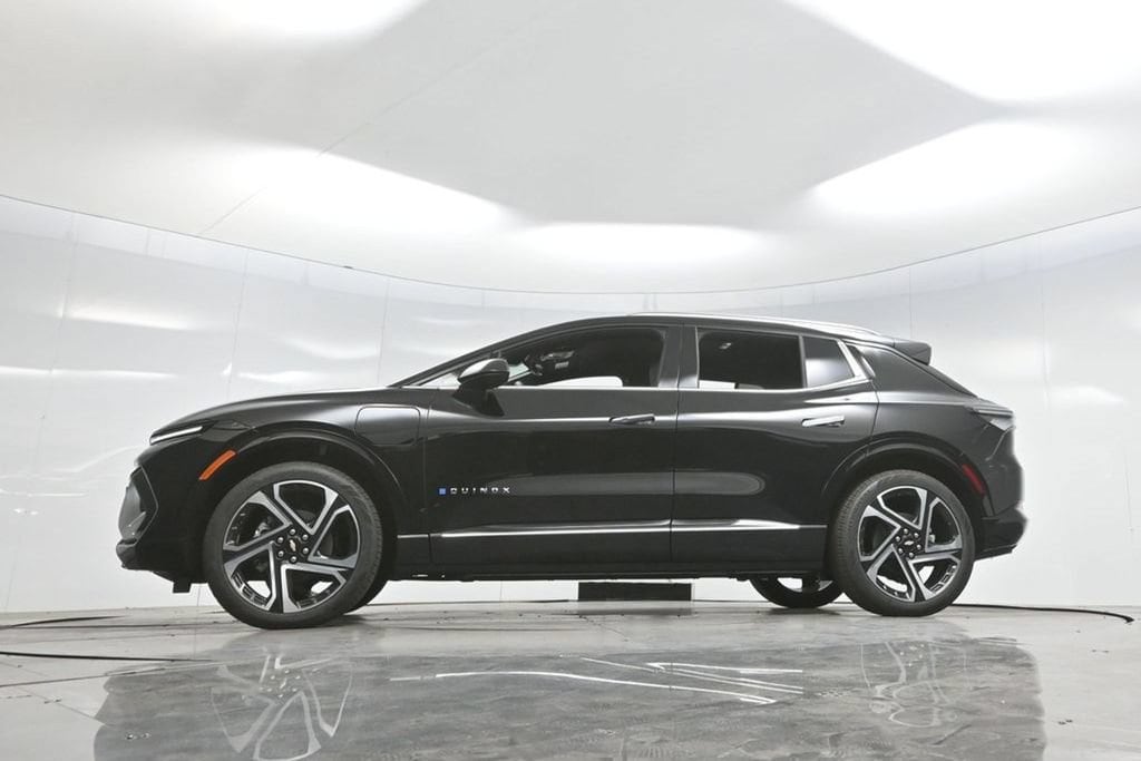 2026 Chevrolet Equinox EV 2LT - Photo 7