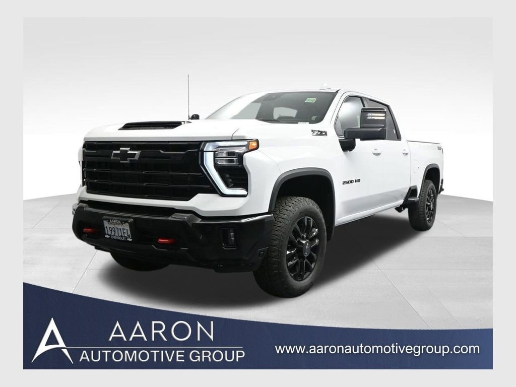 2025 Chevrolet Silverado 2500 HD LTZ photo 1