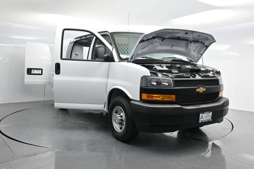 2026 Chevrolet Express Cargo Work Van - Photo 50
