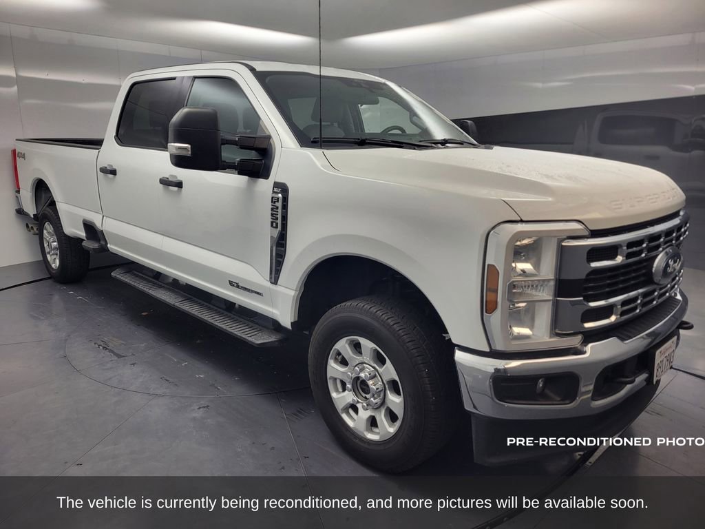 2024 Ford F-250 photo 2