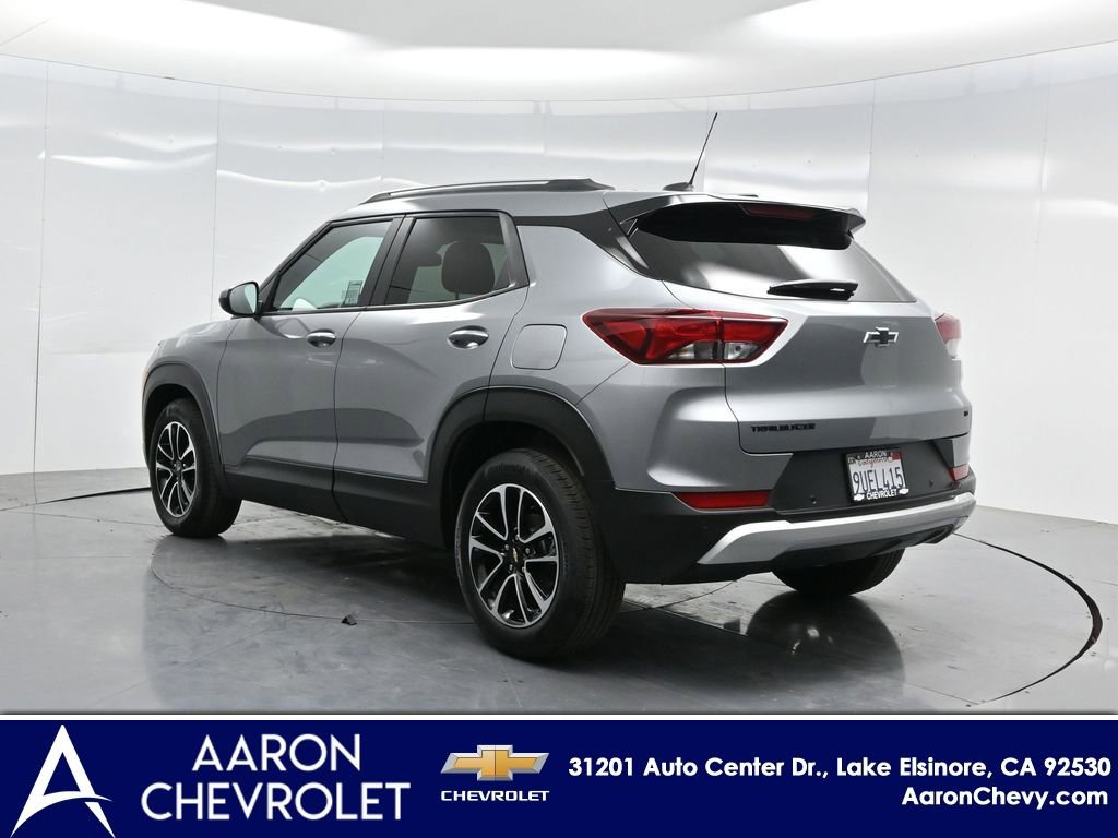 2025 Chevrolet Trailblazer LT photo 4