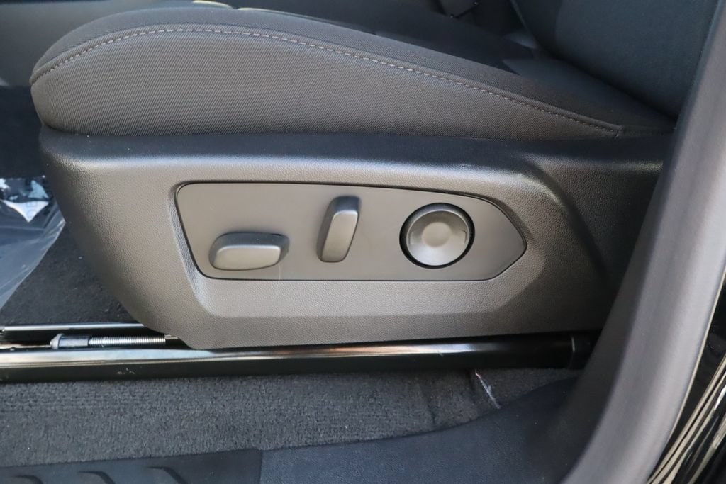2026 Chevrolet Colorado Work Truck - Photo 20