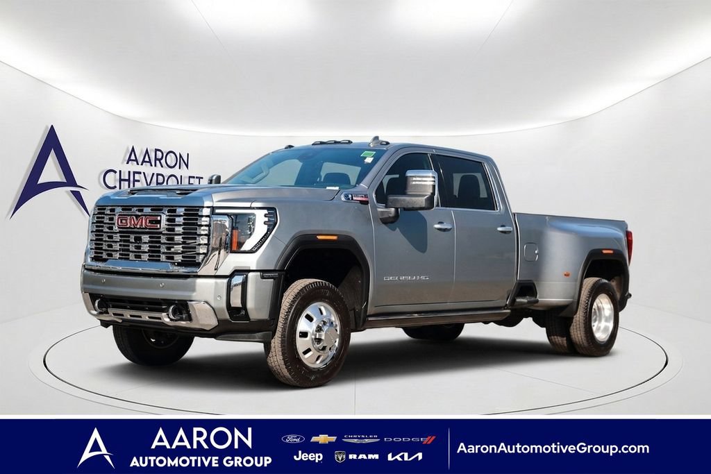 2025 GMC Sierra 3500 HD Denali — photo 1 of 24