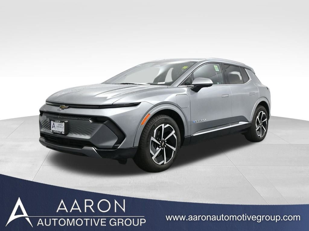 2025 Chevrolet Equinox EV LT's photo