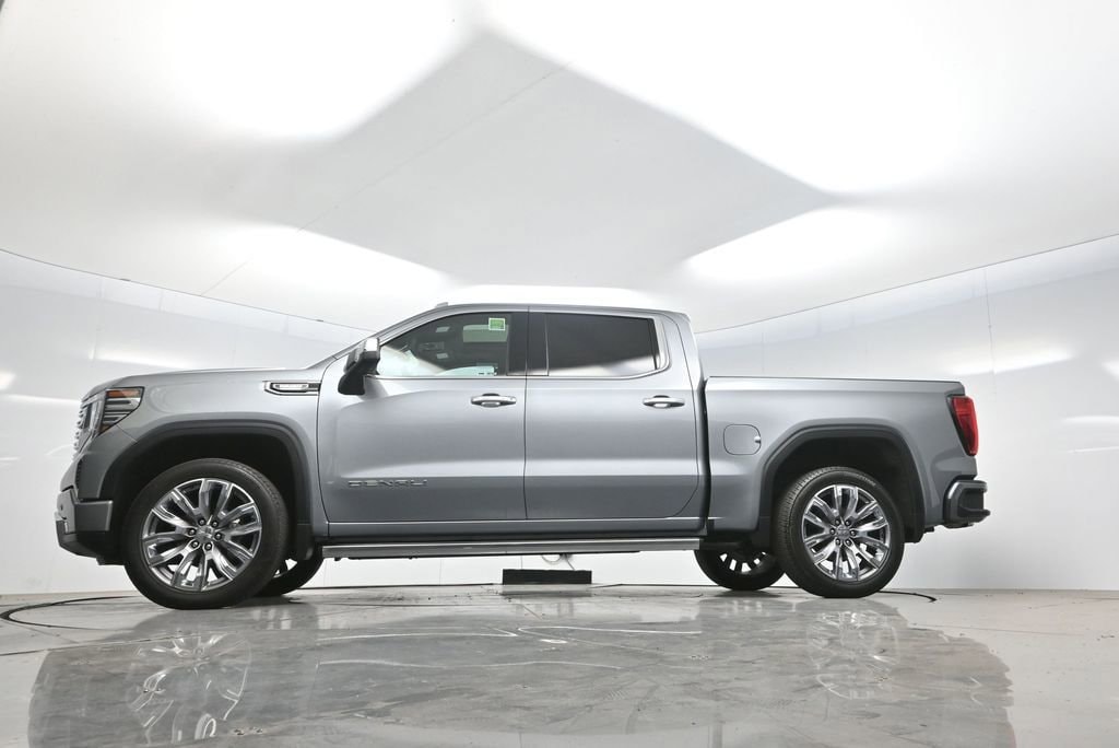 2024 GMC Sierra 1500 Denali photo 6