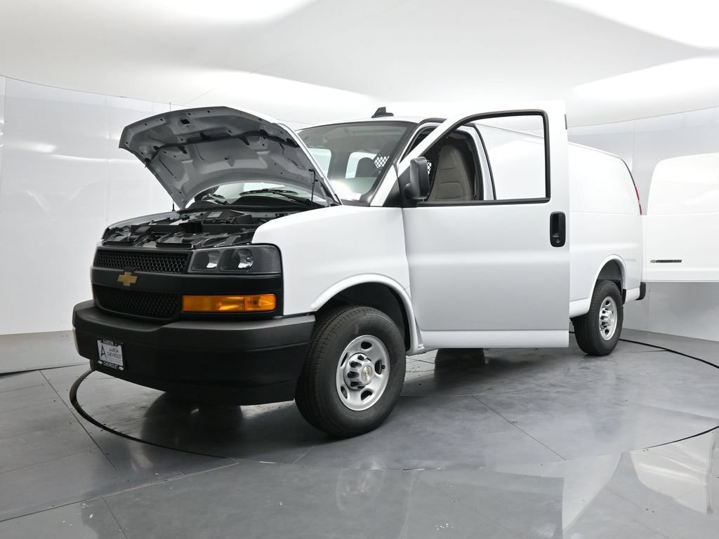 2026 Chevrolet Express Cargo Work Van - Photo 46