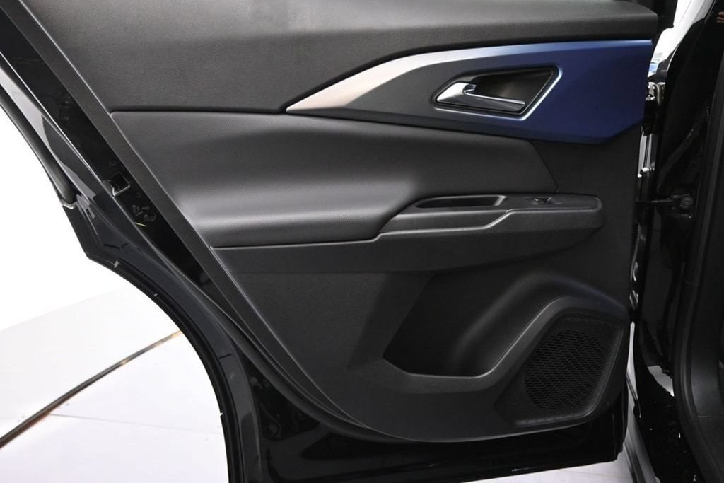 2026 Chevrolet Equinox EV 2LT - Photo 24