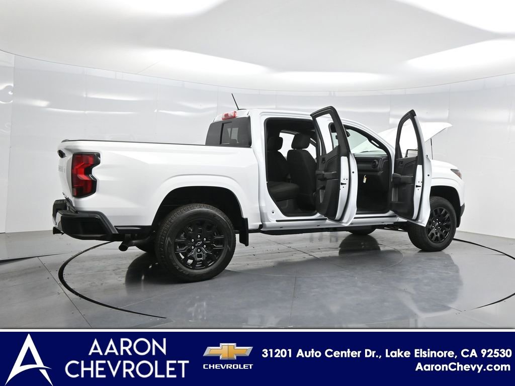 2025 Chevrolet Colorado LT photo 4