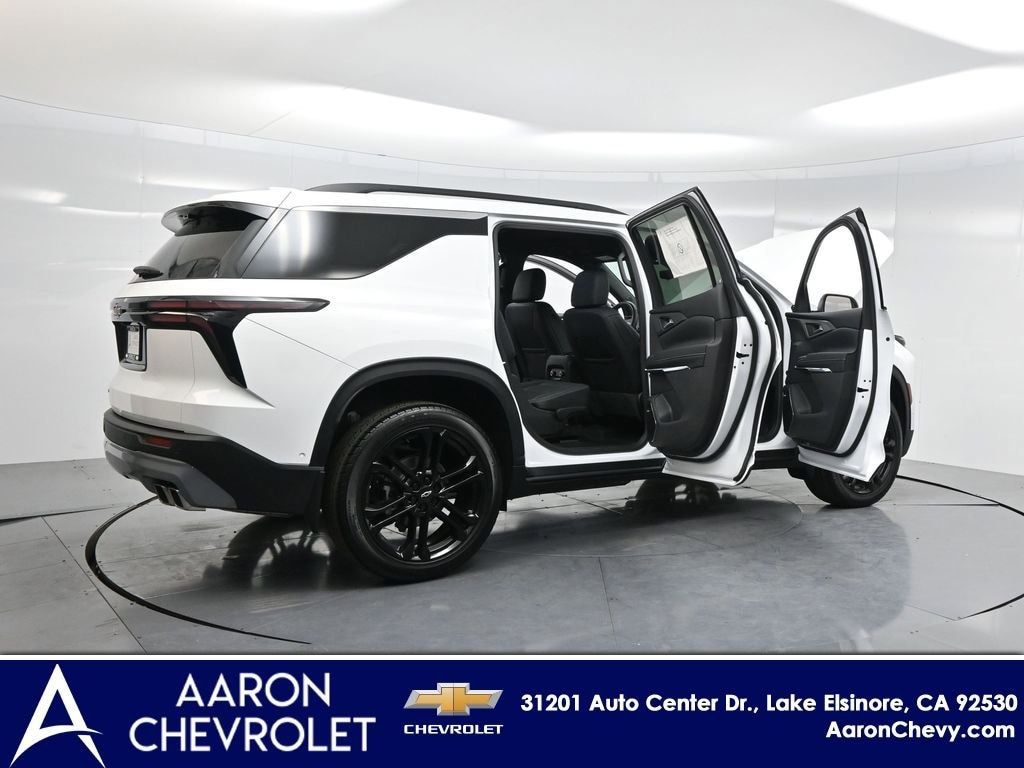 New 2026 Chevrolet Traverse LT SUV