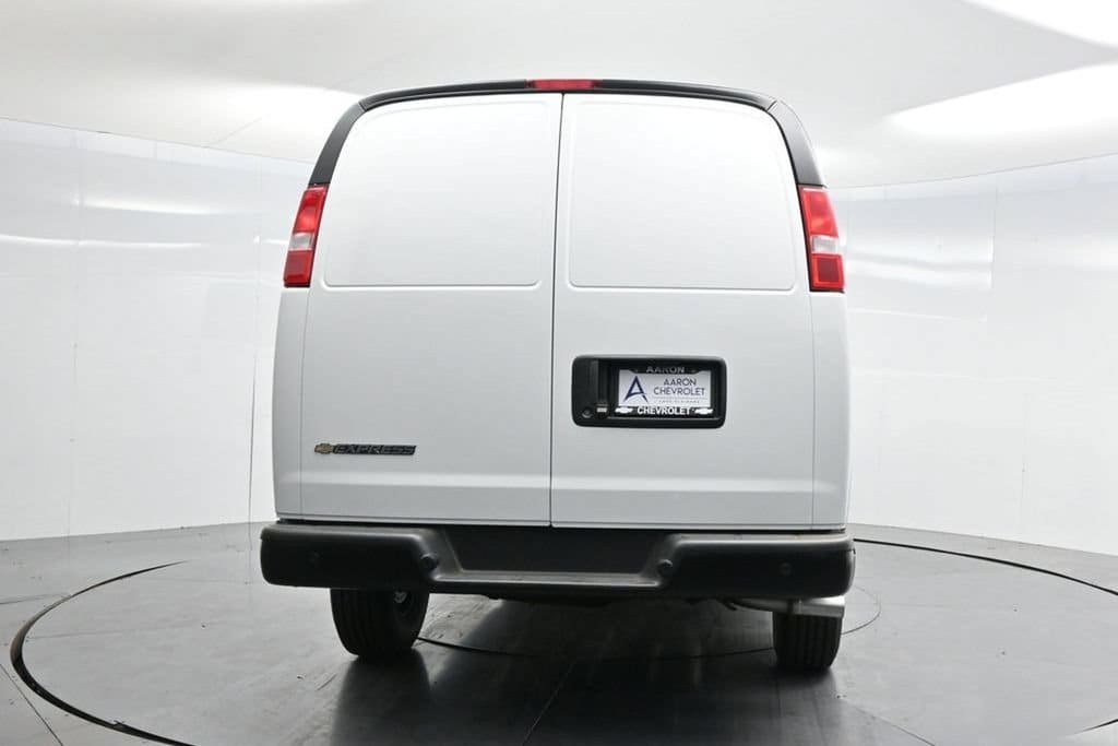2026 Chevrolet Express Cargo Work Van - Photo 45