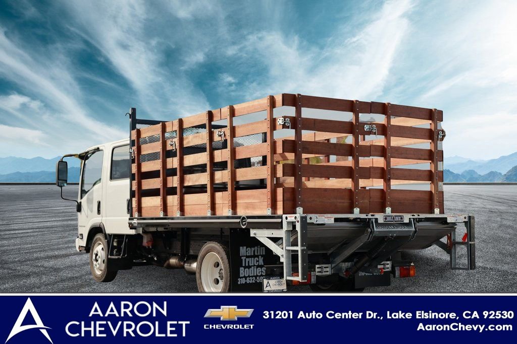 2024 Chevrolet Silverado 4500HD photo 2