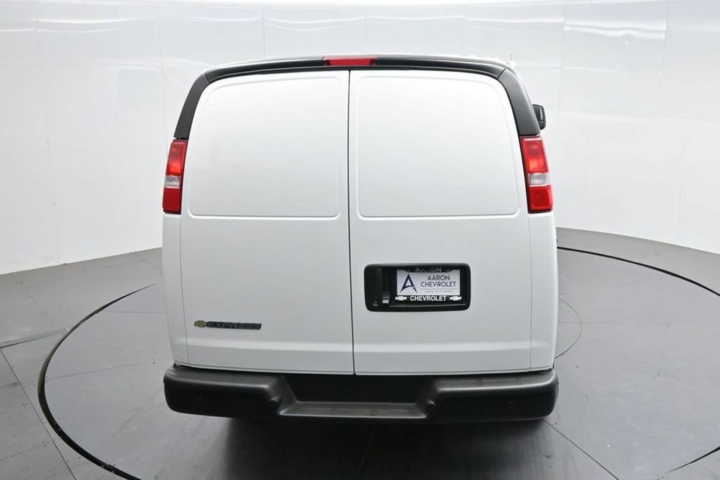 2026 Chevrolet Express Cargo Work Van - Photo 56
