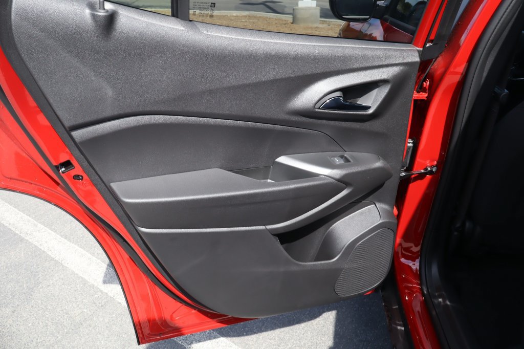 2026 Chevrolet Trax RS - Photo 32