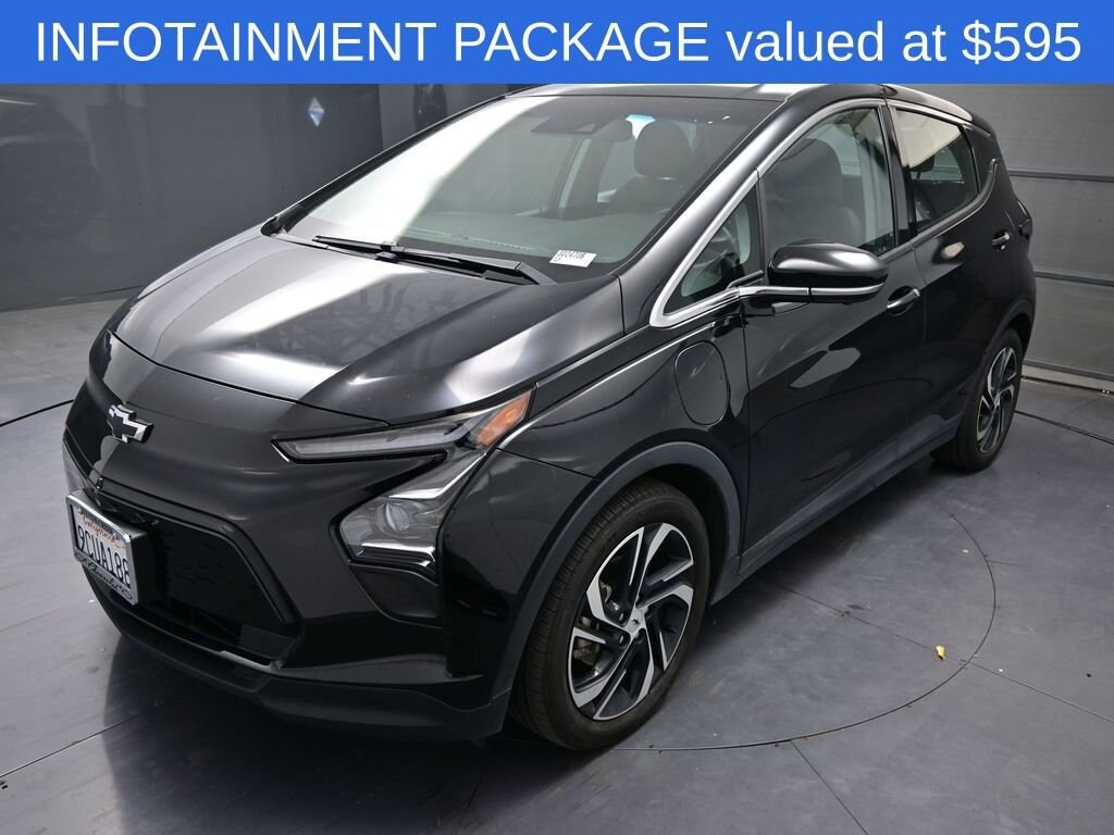 Used 2022 Chevrolet Bolt EV 2LT Hatchback