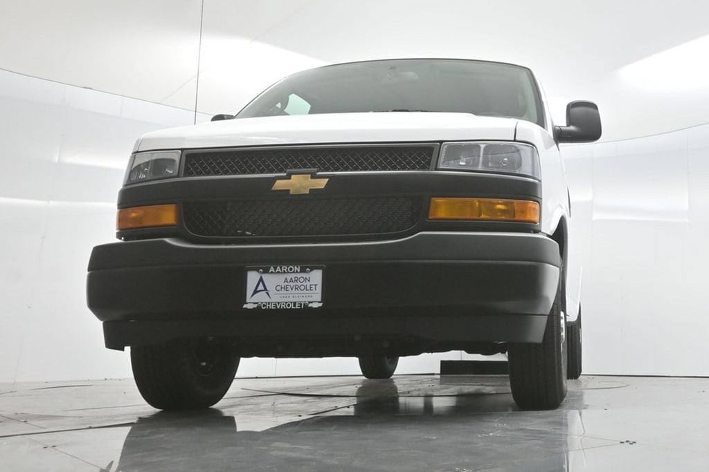 2026 Chevrolet Express Cargo Work Van - Photo 55