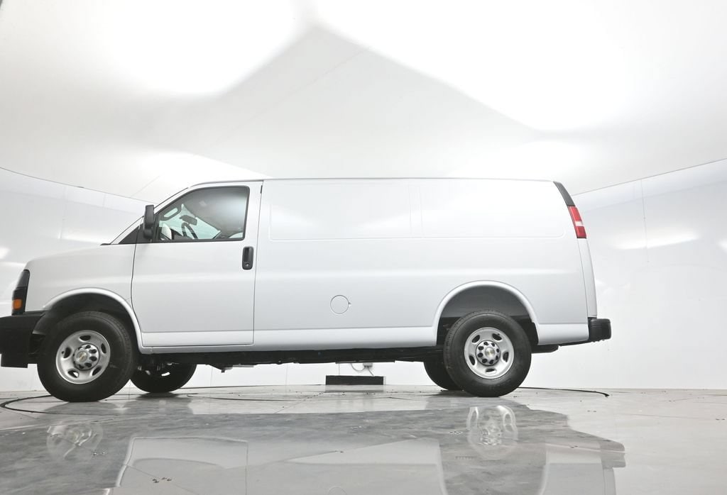 2026 Chevrolet Express Cargo Work Van - Photo 67