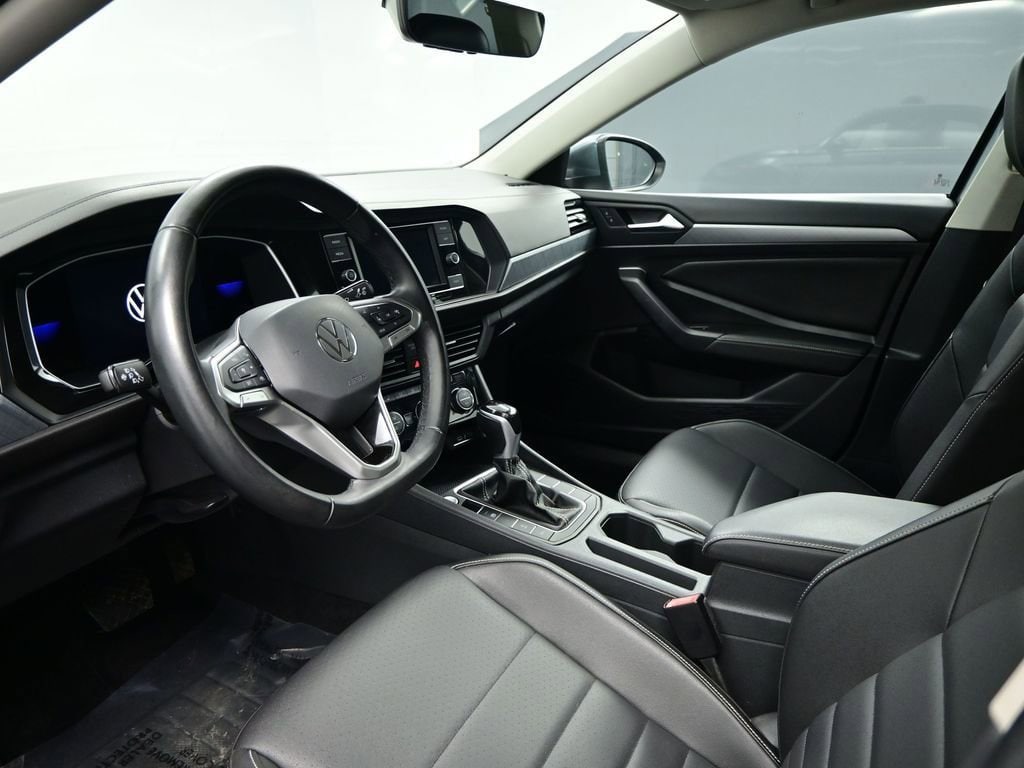 2022 Volkswagen Jetta 1.5T SE photo 3