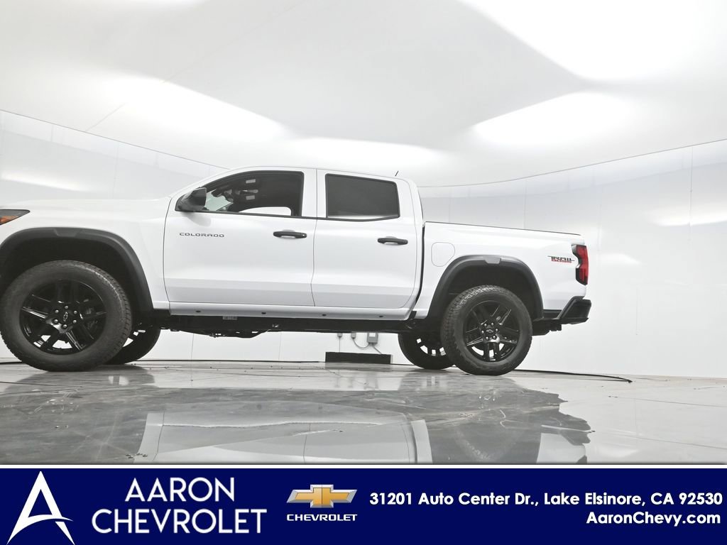 2025 Chevrolet Colorado Trail Boss - Photo 6