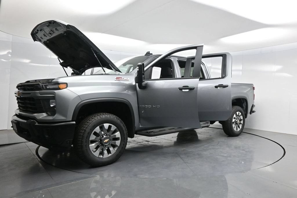 2026 Chevrolet Silverado 2500 HD Custom - Photo 47