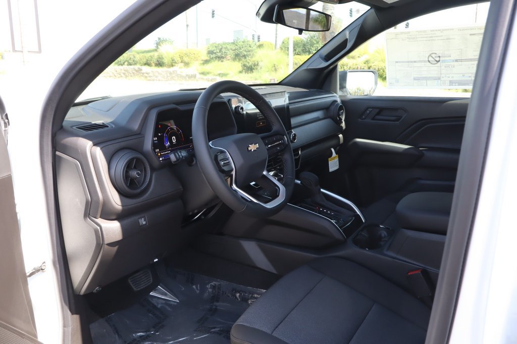 2026 Chevrolet Colorado Work Truck - Photo 15