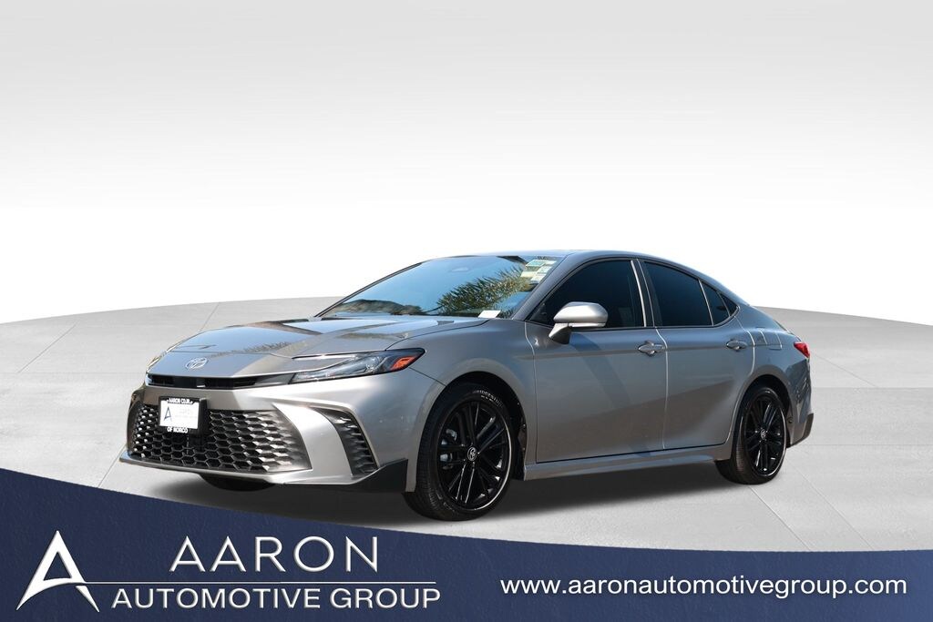 Used 2025 Toyota Camry SE Sedan
