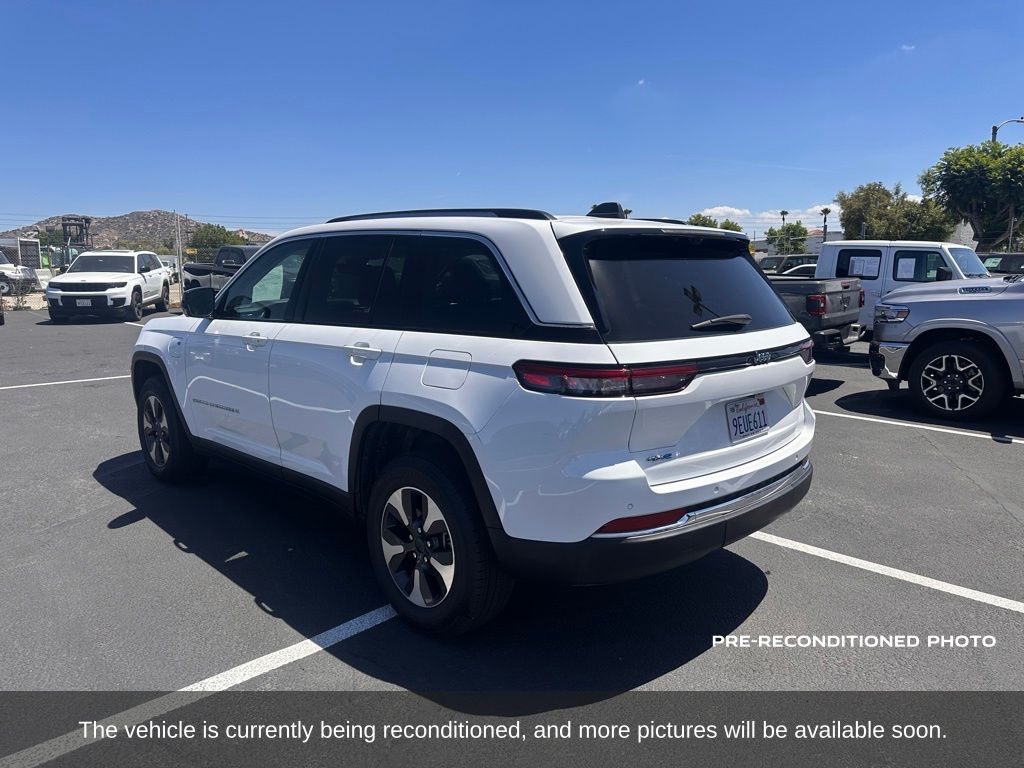 2022 Jeep Grand Cherokee 4xe Base photo 3
