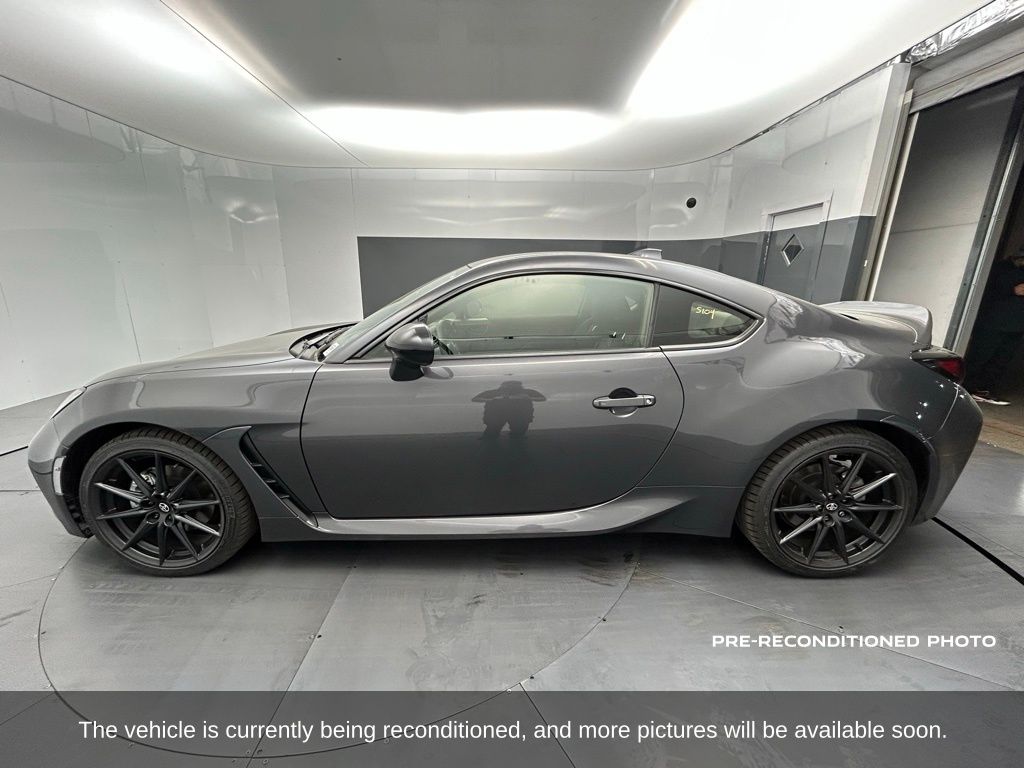 2022 Toyota GR86 Premium photo 2