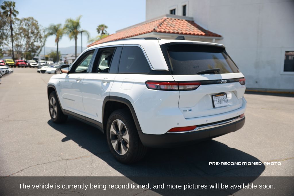 2023 Jeep Grand Cherokee 4xe Base photo 3