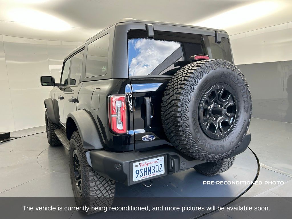 2024 Ford Bronco Wildtrak photo 3