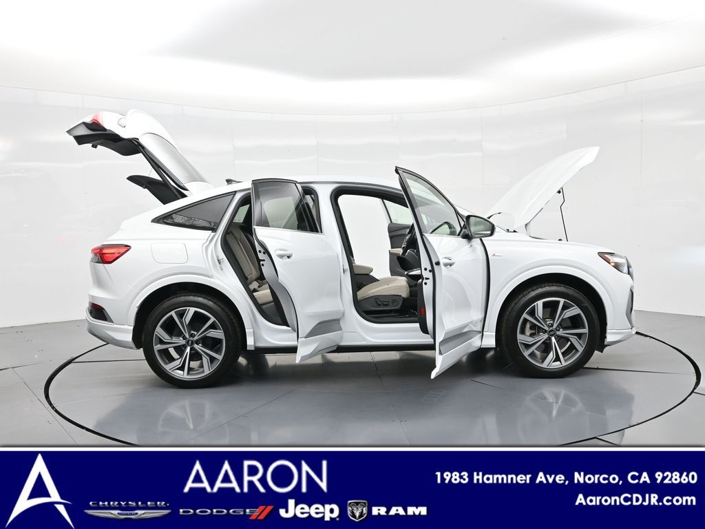 2023 Audi Q4 E-tron Sportback 50 Premium photo 3