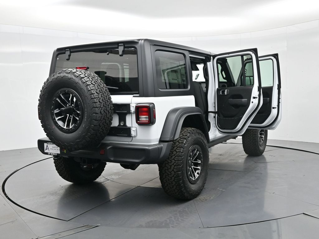 2025 Jeep Wrangler 4-Door Willys - Photo 37
