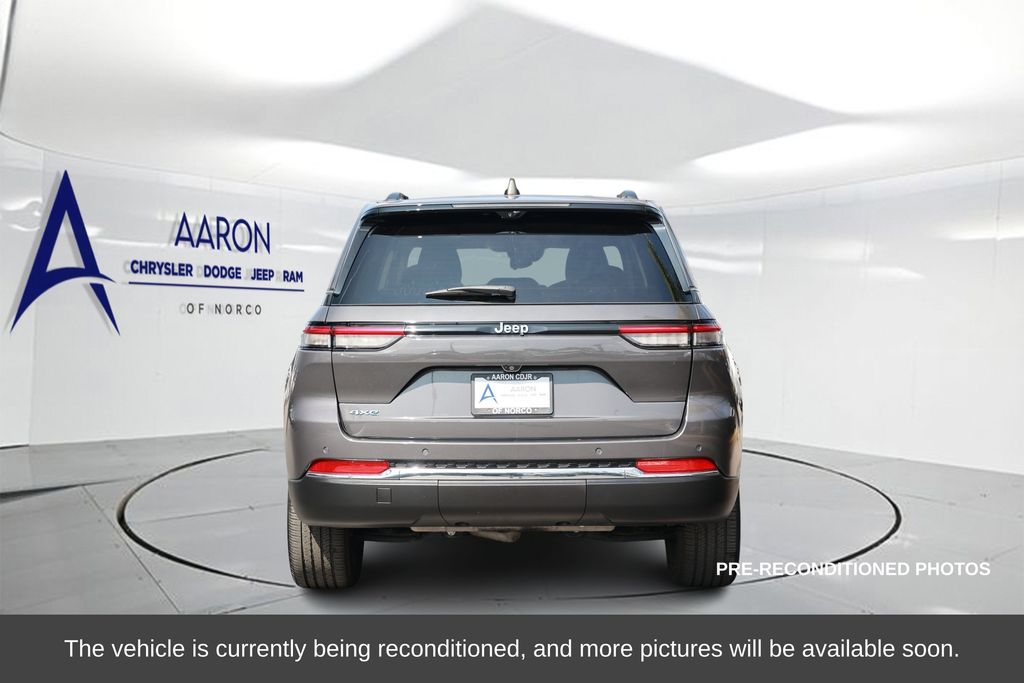 2024 Jeep Grand Cherokee 4xe Base photo 2