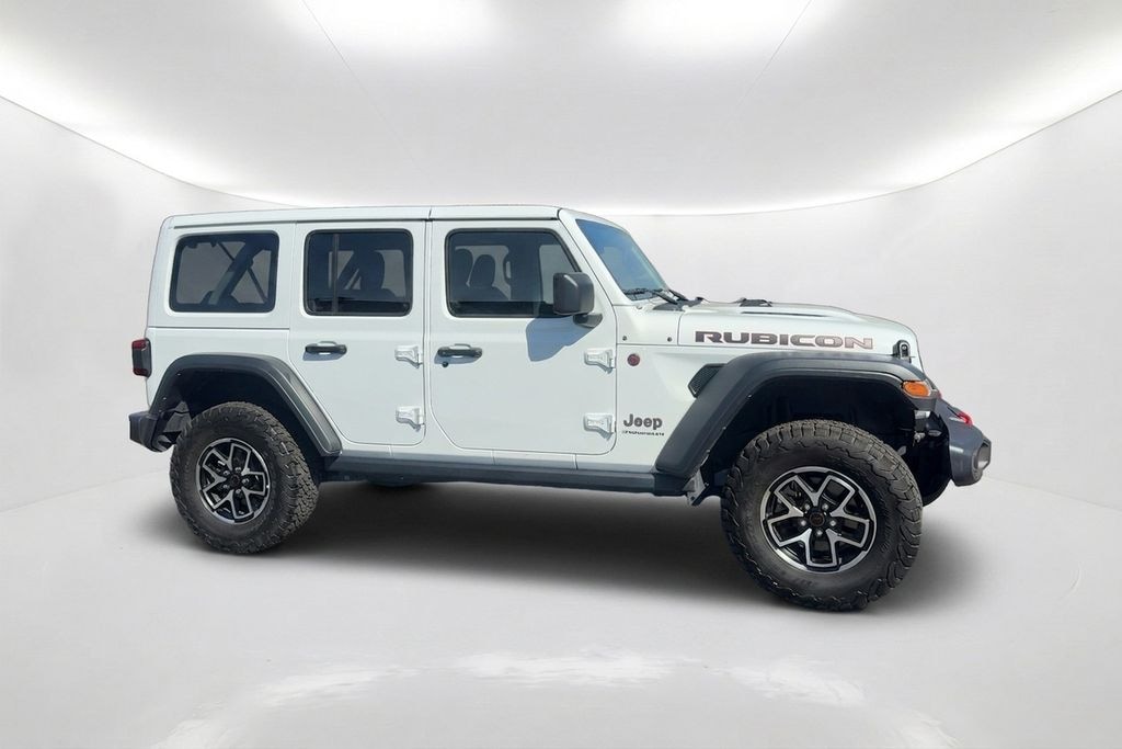 Used 2025 Jeep Wrangler Rubicon SUV