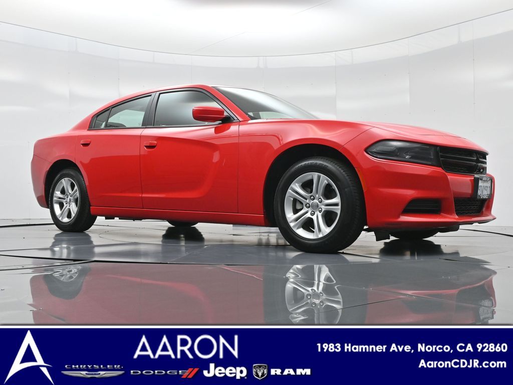 2022 Dodge Charger SXT photo 2