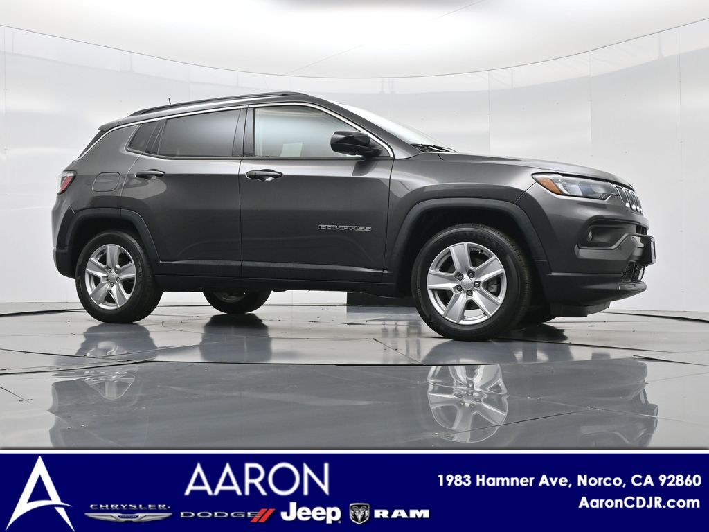 Used 2022 Jeep Compass Latitude with VIN 3C4NJCBB2NT213643 for sale in Norco, CA