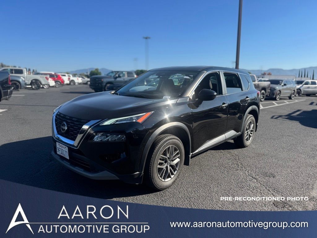 2023 Nissan Rogue S FWD's photo