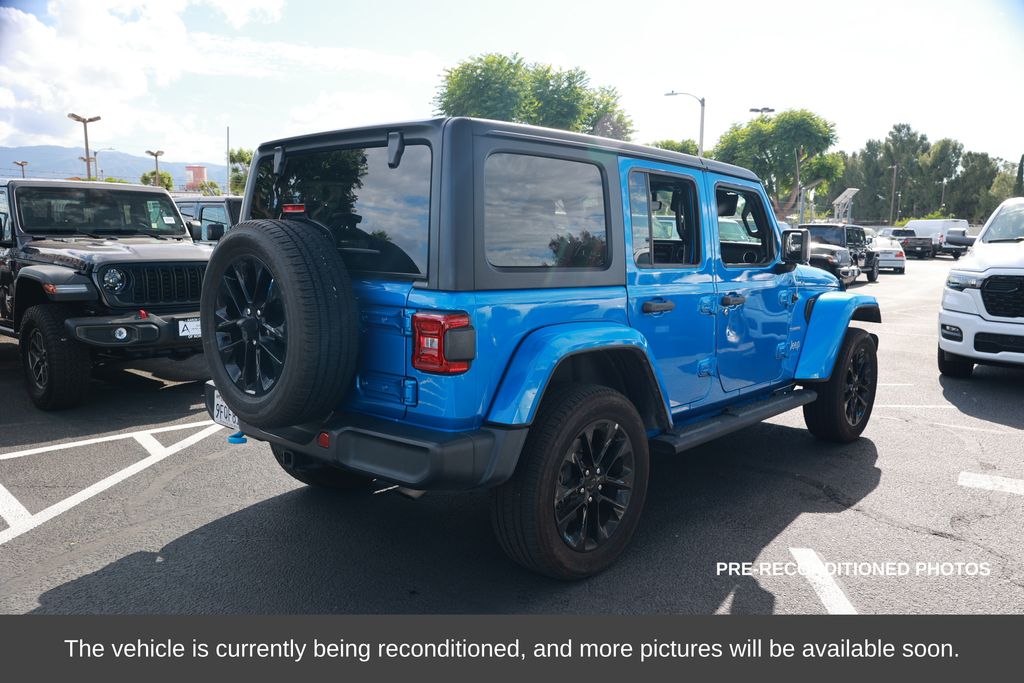 2023 Jeep Wrangler 4xe Sahara photo 4
