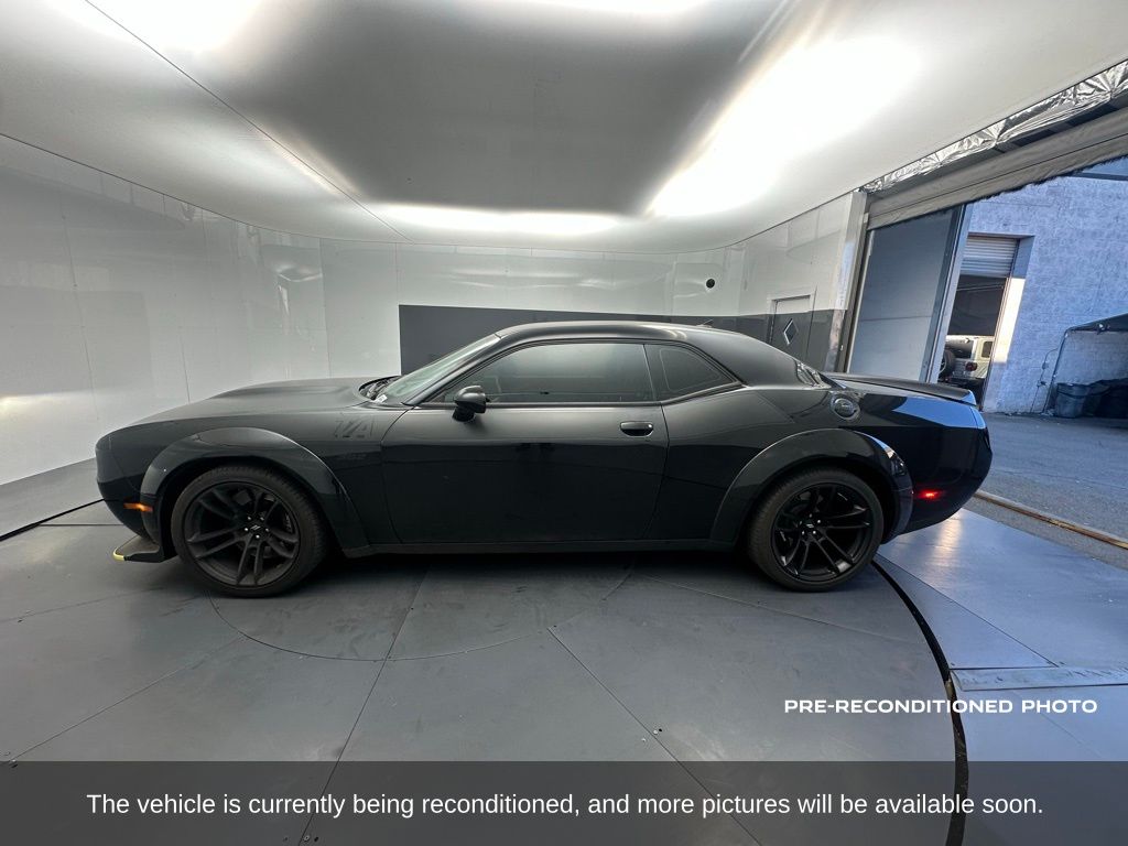 2023 Dodge Challenger R/T Scat Pack photo 2
